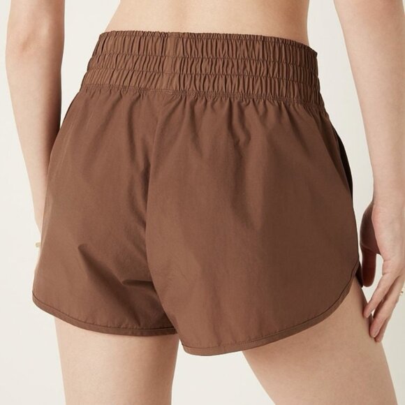 VS PINK Active High Rise Cinnamon Brown Lined Running Workout Shorts Size XL - Picture 5 of 15
